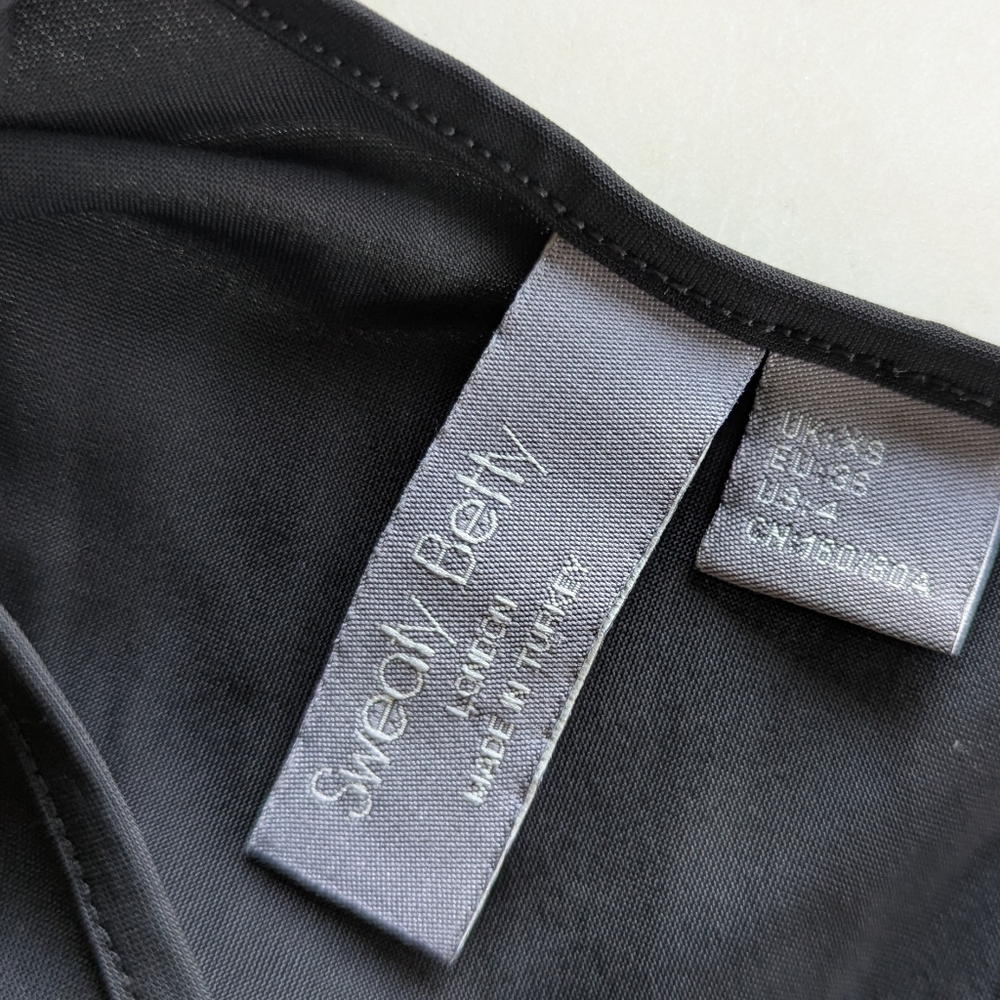 Sweaty Betty XS/4 Black Explorer Athletic Jumpsuit - Picture 7 of 14